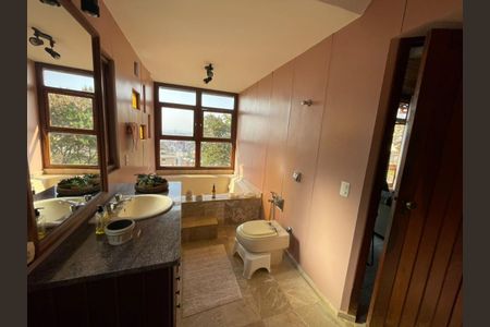 Casa à venda com 367m², 4 quartos e 5 vagasFoto 58