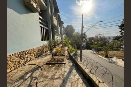 Casa à venda com 367m², 4 quartos e 5 vagasFoto 41