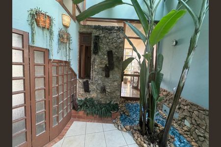 Casa à venda com 367m², 4 quartos e 5 vagasFoto 29