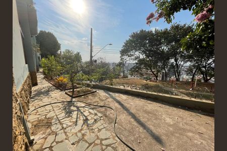 Casa à venda com 367m², 4 quartos e 5 vagasFoto 47