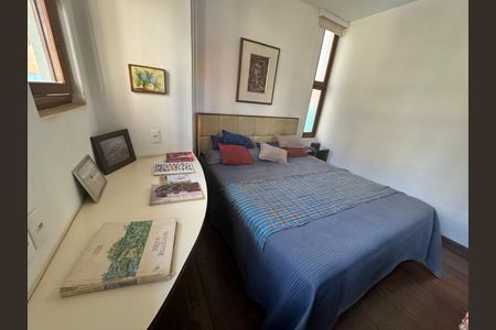 Casa à venda com 367m², 4 quartos e 5 vagasFoto 14