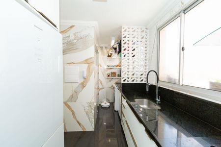 Apartamento à venda com 108m², 4 quartos e 2 vagasCozinha