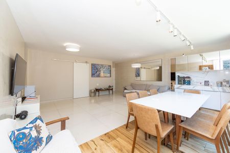 Sala de apartamento à venda com 4 quartos, 108m² em Buritis, Belo Horizonte