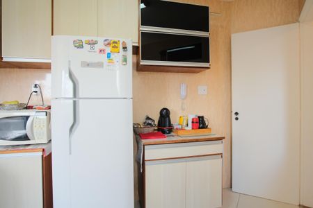 Apartamento à venda com 56m², 2 quartos e 1 vagaCozinha