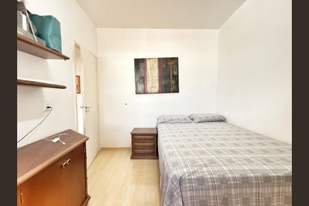 Apartamento à venda com 142m², 4 quartos e 2 vagasQuarto 3