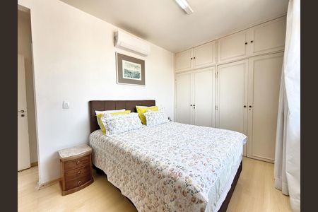 Apartamento à venda com 142m², 4 quartos e 2 vagasSuíte