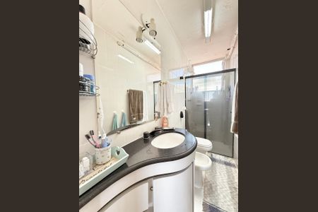 Apartamento à venda com 142m², 4 quartos e 2 vagasBanheiro da Suíte