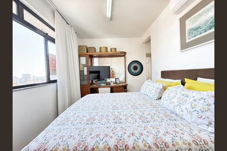 Apartamento à venda com 142m², 4 quartos e 2 vagasSuíte