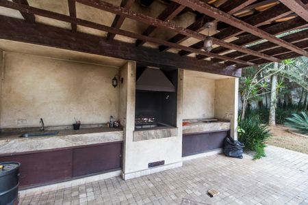 Casa de condomínio à venda com 747m², 5 quartos e 4 vagasÁrea gourmet