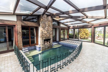 Casa de condomínio à venda com 747m², 5 quartos e 4 vagasPiscina Coberta