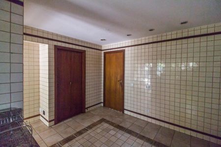 Casa de condomínio à venda com 747m², 5 quartos e 4 vagasCozinha