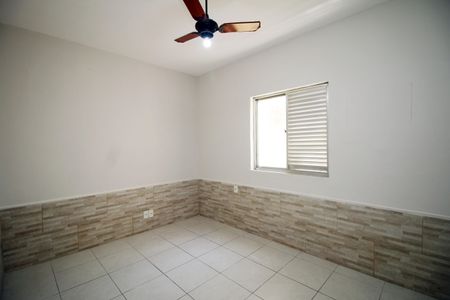 Casa à venda com 139m², 2 quartos e 1 vagaQuarto 