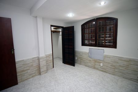 Casa à venda com 139m², 2 quartos e 1 vagaSuíte