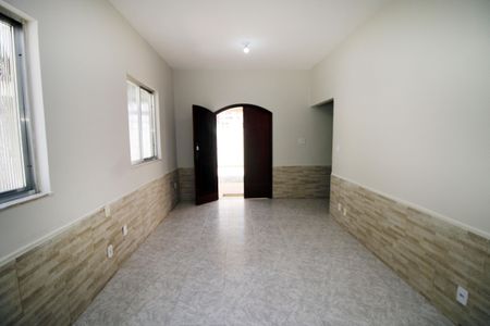 Casa à venda com 139m², 2 quartos e 1 vagaSala