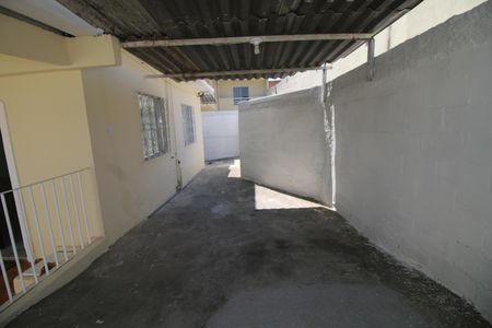 Casa à venda com 139m², 2 quartos e 1 vagaQuintal e Garagem