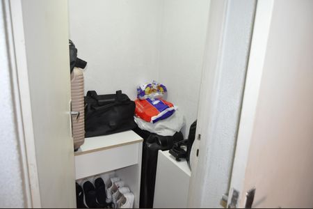 Apartamento à venda com 60m², 2 quartos e 1 vagaQuarto 2