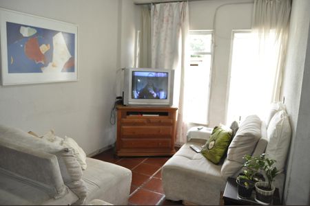 Apartamento à venda com 60m², 2 quartos e 1 vagaSala