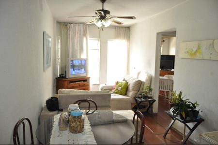 Apartamento à venda com 60m², 2 quartos e 1 vagaSala