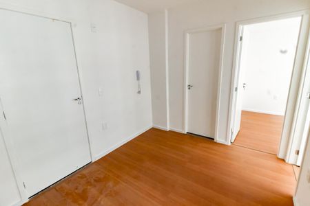 Apartamento à venda com 30m², 2 quartos e sem vaga Apartamento à venda com 30m², 2 quartos e sem vagaSala
