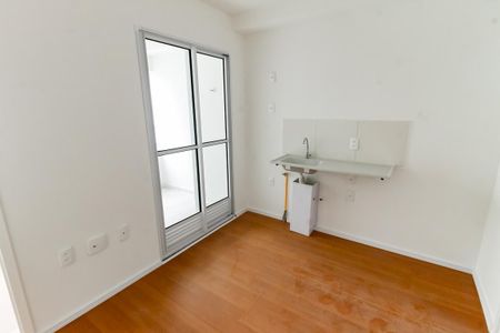 Apartamento à venda com 30m², 2 quartos e sem vaga Apartamento à venda com 30m², 2 quartos e sem vagaSala