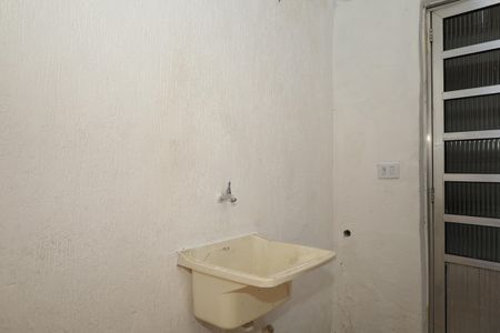 Casa para alugar com 40m², 1 quarto e sem vagaÁrea de Serviço