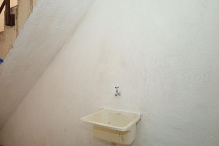 Casa para alugar com 40m², 1 quarto e sem vagaÁrea de Serviço