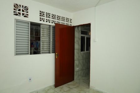 Casa para alugar com 40m², 1 quarto e sem vagaQuarto
