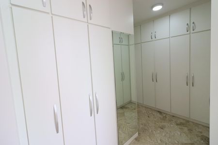 Apartamento para alugar com 321m², 4 quartos e 5 vagasSuíte 1