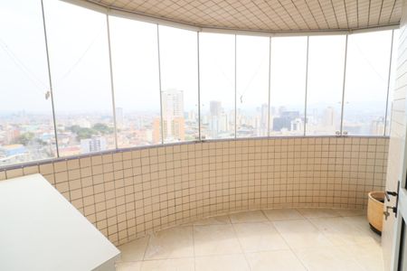 Apartamento para alugar com 321m², 4 quartos e 5 vagasSuíte 2