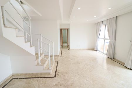 Apartamento para alugar com 321m², 4 quartos e 5 vagasSala