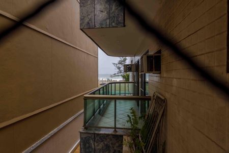 Apartamento para alugar com 80m², 2 quartos e 1 vaga Apartamento para alugar com 80m², 2 quartos e 1 vagaVaranda