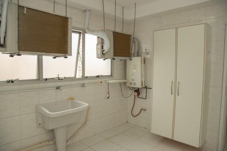 Apartamento para alugar com 200m², 4 quartos e 4 vagasÁrea de Serviço