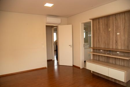 Apartamento para alugar com 200m², 4 quartos e 4 vagasSuíte