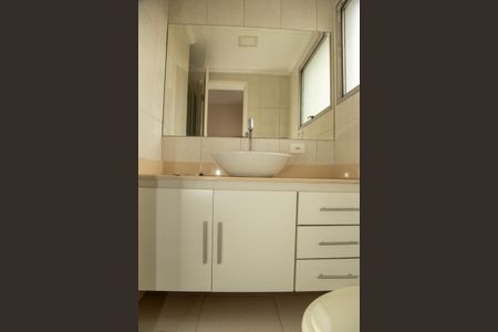 Apartamento para alugar com 200m², 4 quartos e 4 vagasBanheiro da Suíte 3