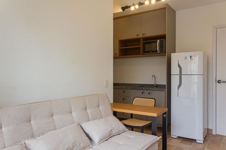Apartamento para alugar com 27m², 1 quarto e sem vaga Apartamento para alugar com 27m², 1 quarto e sem vagaSala