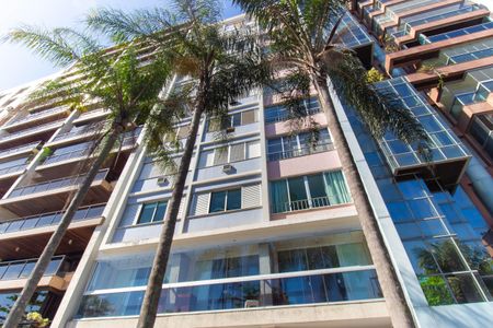 Apartamento para alugar com 167m², 3 quartos e sem vaga Apartamento para alugar com 167m², 3 quartos e sem vagaFachada