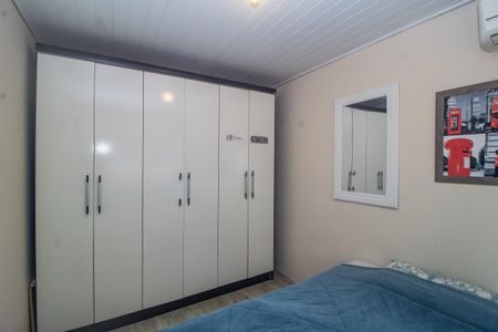 Casa à venda com 250m², 4 quartos e 2 vagas Casa à venda com 250m², 4 quartos e 2 vagasQuarto 3