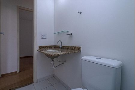 Apartamento à venda com 63m², 2 quartos e 2 vagas Apartamento à venda com 63m², 2 quartos e 2 vagasBanheiro Social
