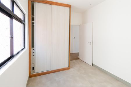 Apartamento à venda com 190m², 3 quartos e 2 vagasQuarto 2
