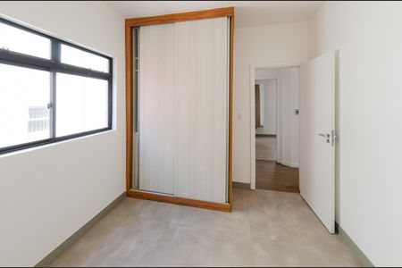 Apartamento à venda com 190m², 3 quartos e 2 vagasQuarto 2