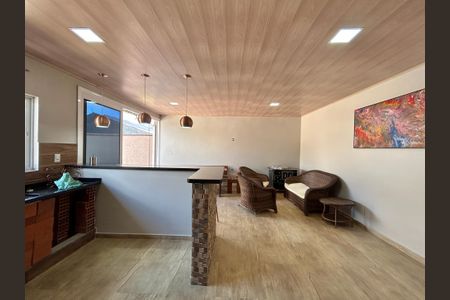 Casa à venda com 176m², 3 quartos e 4 vagas Casa à venda com 176m², 3 quartos e 4 vagasÁrea comum