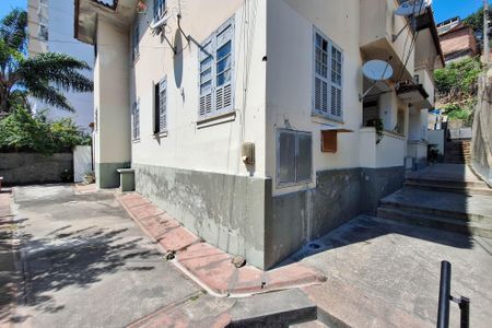 Apartamento à venda com 72m², 3 quartos e sem vaga Apartamento à venda com 72m², 3 quartos e sem vagaÁrea comum