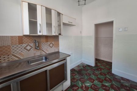 Apartamento à venda com 72m², 3 quartos e sem vaga Apartamento à venda com 72m², 3 quartos e sem vagaCozinha