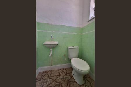 Apartamento à venda com 72m², 3 quartos e sem vaga Apartamento à venda com 72m², 3 quartos e sem vagaBanheiro de serviço