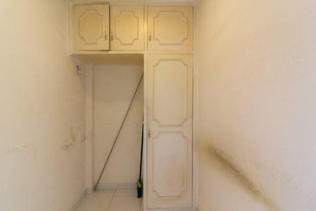 Apartamento para alugar com 93m², 2 quartos e 2 vagasQuarto de Serviço