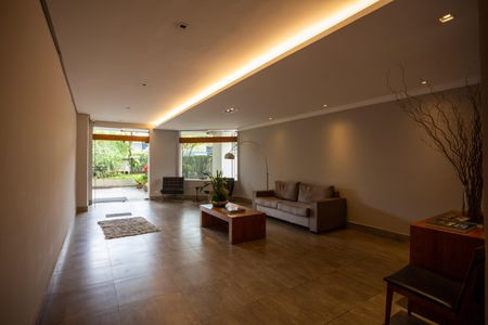 Apartamento à venda com 57m², 1 quarto e 1 vagaHall de entrada
