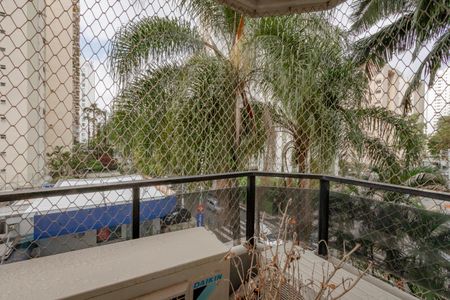 Apartamento à venda com 124m², 3 quartos e 2 vagasVaranda da Suíte 2