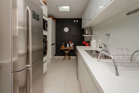 Apartamento à venda com 124m², 3 quartos e 2 vagasCozinha
