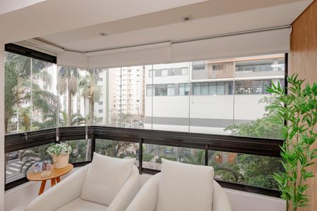 Apartamento à venda com 124m², 3 quartos e 2 vagasSala