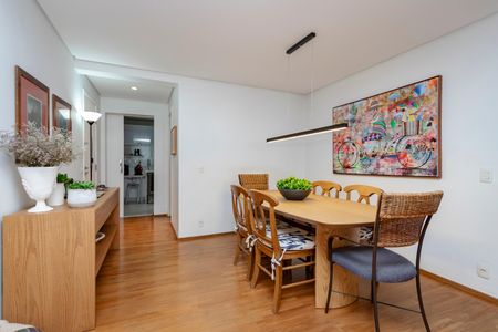 Apartamento à venda com 124m², 3 quartos e 2 vagasSala